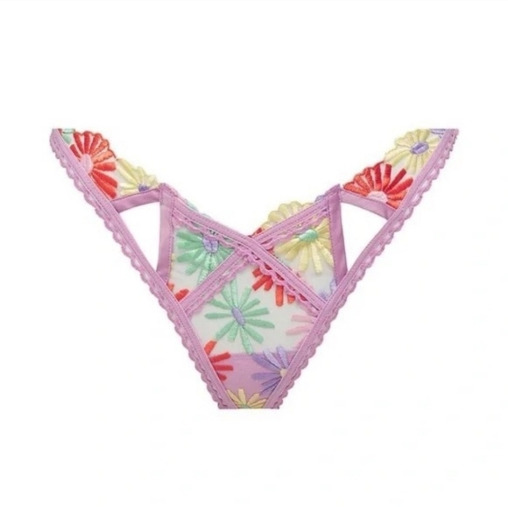 NWT For Love & Lemons x VS Gia Thong Panty Size Large